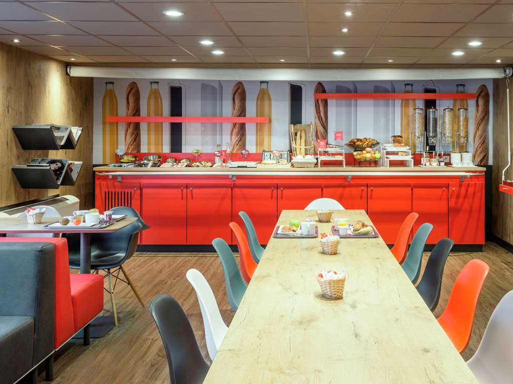 B&B Hotel Versailles Le Chesnay 레스토랑 사진